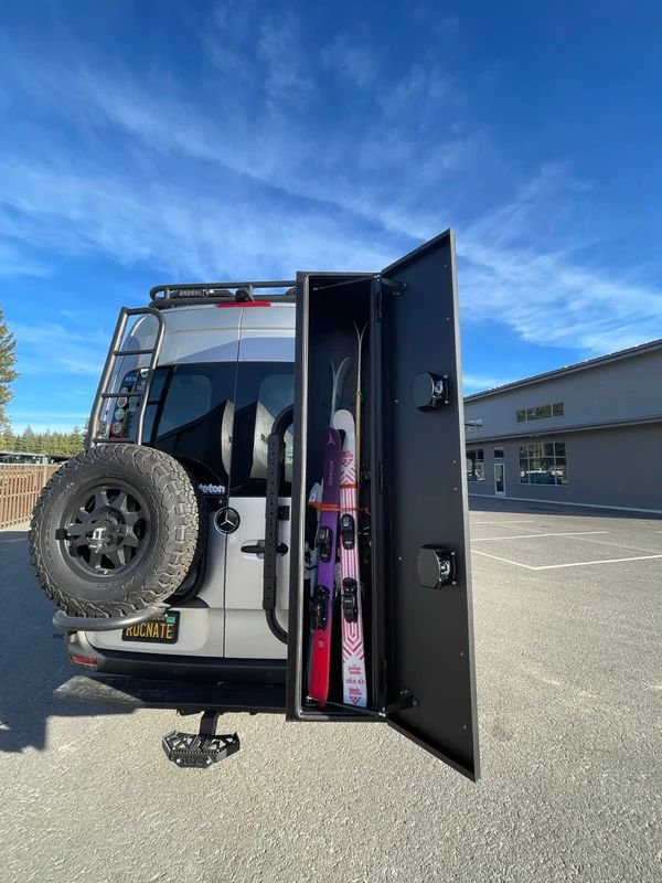 ski-locker-ski-snowboards-golf-443389_900x.jpeg